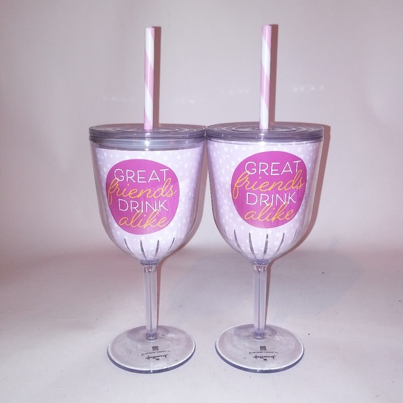 (2) Wine Glasses - Picture 1 of 6